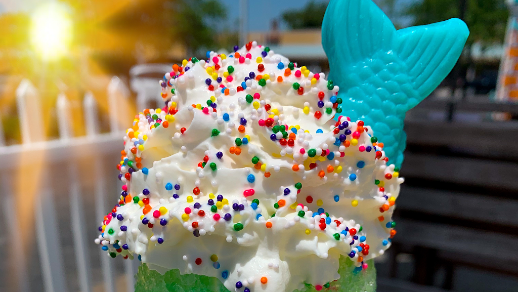 Penguins Snoballs | cafe | 2388 E Little Creek Rd, Norfolk, VA 23518, USA | 7576920962 OR +1 757-692-0962