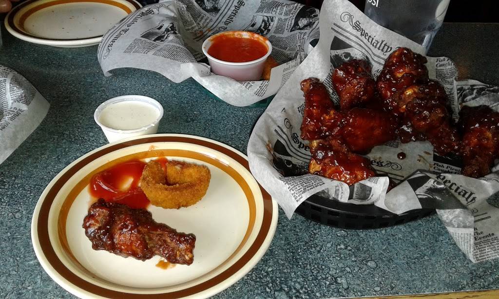 Island Lake Inn | restaurant | 7153 Rice Lake Rd, Duluth, MN 55803, USA | 2187215000 OR +1 218-721-5000