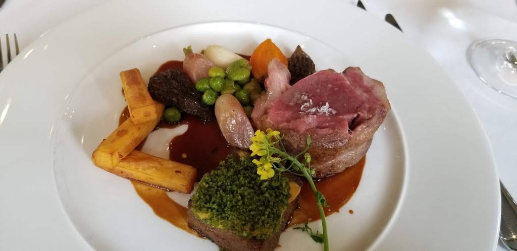 Cru Uncorked | restaurant | 34300 Chagrin Blvd, Moreland Hills, OH 44022, USA | 4409031171 OR +1 440-903-1171