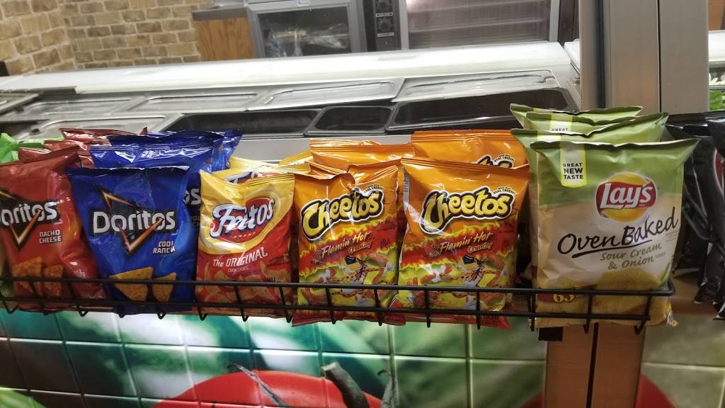 Subway Restaurants | restaurant | 1400 Butterfield Rd, Mundelein, IL 60060, USA | 8475668660 OR +1 847-566-8660