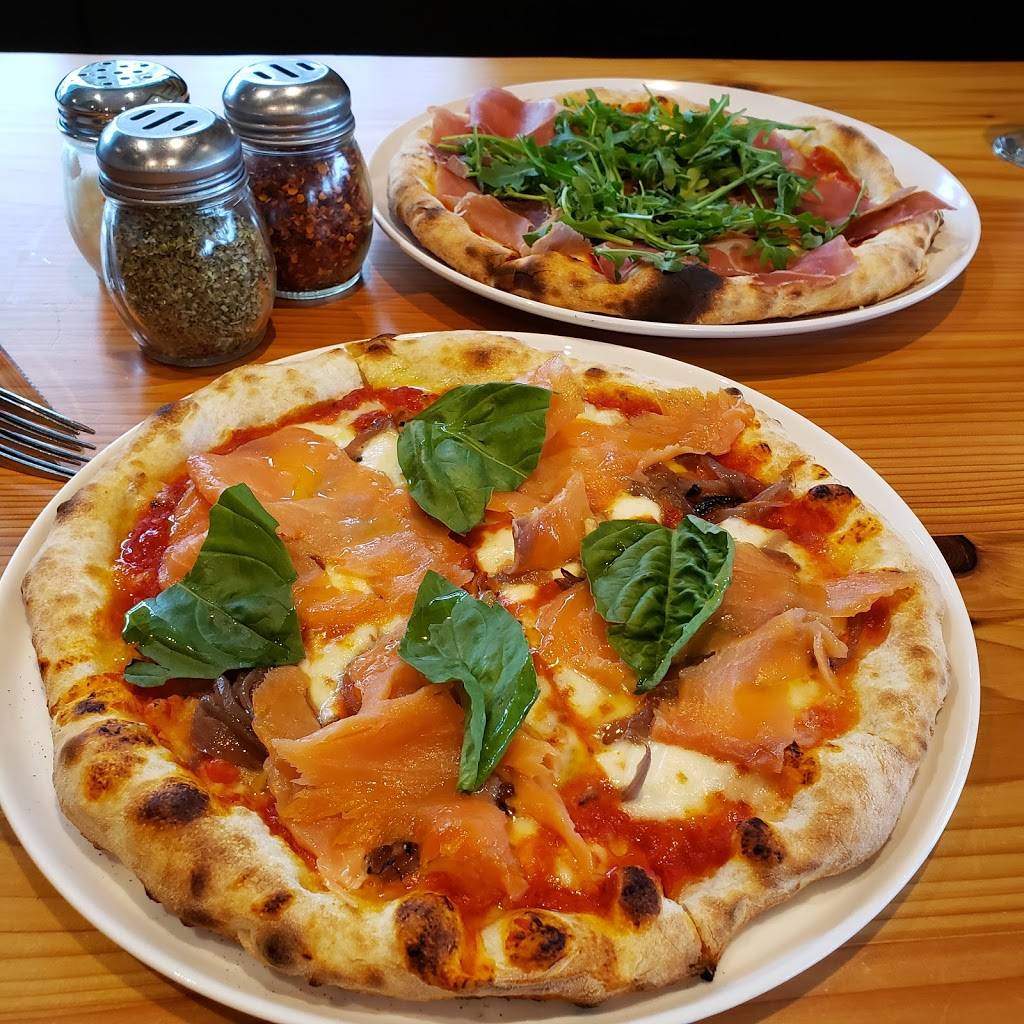 Pizza & Pints | restaurant | 236 B St, Davis, CA 95616, USA | 5302313499 OR +1 530-231-3499