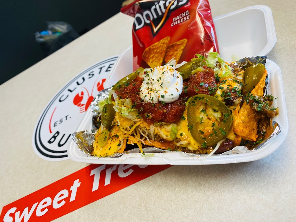 Cluster Buster Sweet Treats | restaurant | 5003 Gravois Ave, St. Louis, MO 63116, USA | 3144491544 OR +1 314-449-1544