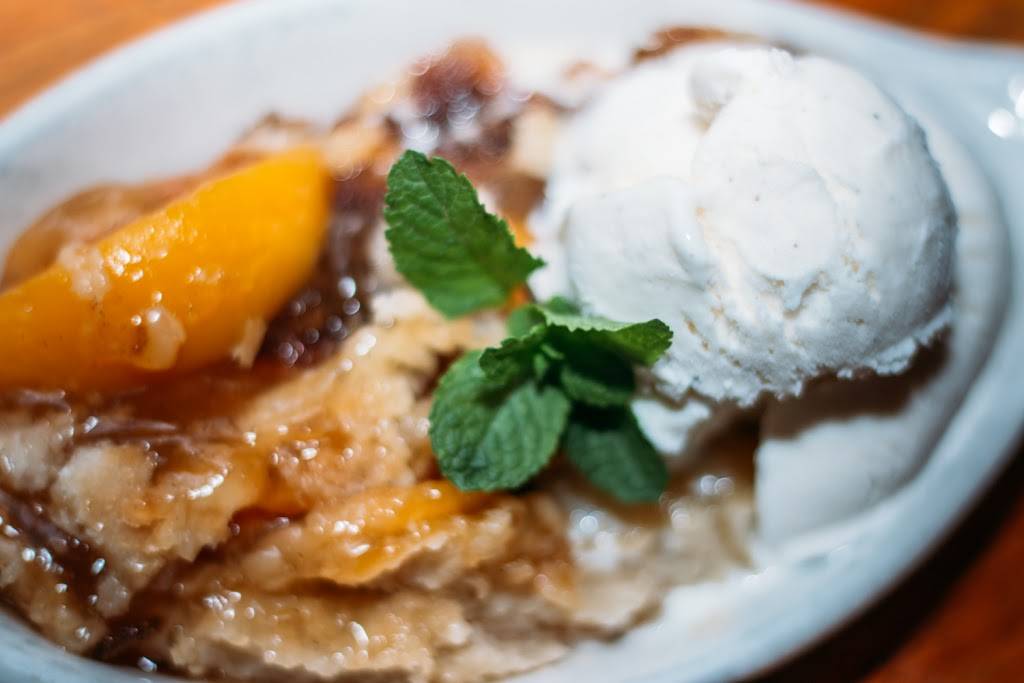 Spechts Texas | restaurant | 112 W Specht Rd, San Antonio, TX 78260, USA | 8304381888 OR +1 830-438-1888