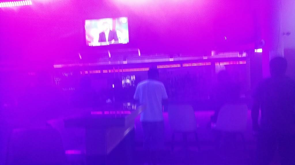 Cazadores Bar & Nightclub | night club | 1470 Jamaica St, Aurora, CO 80010, USA | 3036681108 OR +1 303-668-1108