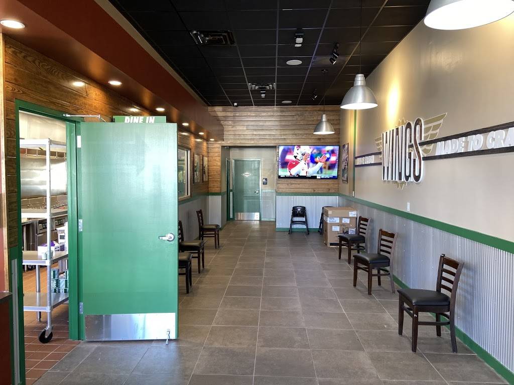 Wingstop | restaurant | 3209 Avent Ferry Rd, Raleigh, NC 27606, USA | 9199774010 OR +1 919-977-4010