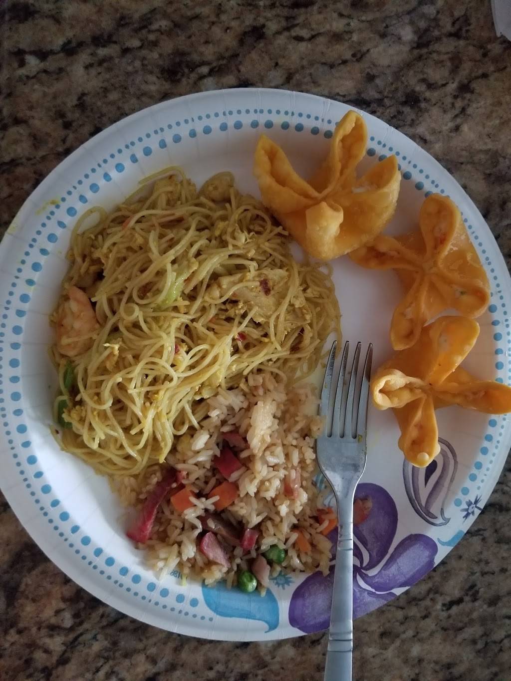 East Wok Chinese Restaurant | restaurant | 13807 Landstar Blvd Ste 112, Orlando, FL 32824, USA | 4078015581 OR +1 407-801-5581