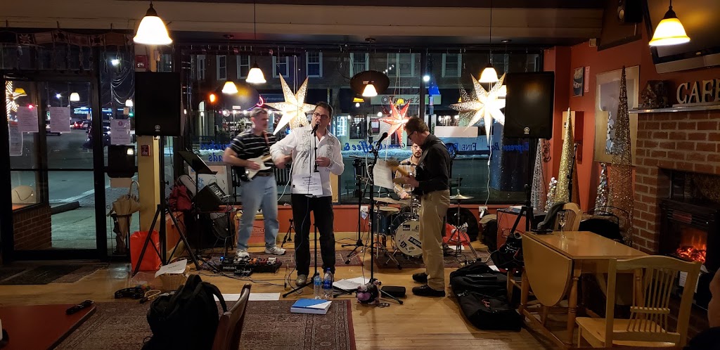 Dedham Square Coffee House | cafe | 565 High St, Dedham, MA 02026, USA | 7813265674 OR +1 781-326-5674