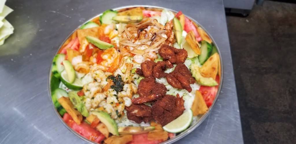 PUERTO DE LA LIBERTAD | restaurant | 3249 E Gage Ave, Huntington Park, CA 90255, USA | 3235888350 OR +1 323-588-8350