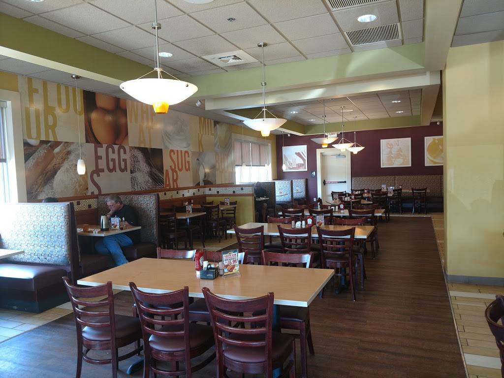 Kings Family Restaurants | bakery | 5800 Grand Ave, Pittsburgh, PA 15225, USA | 4128930460 OR +1 412-893-0460