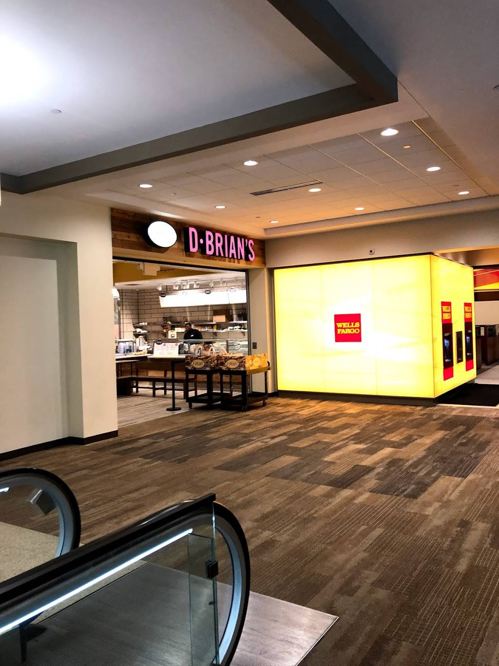 D. Brians Kitchen & Catering - Downtown East | restaurant | 600 S 4th St, Minneapolis, MN 55415, USA | 6123382951 OR +1 612-338-2951