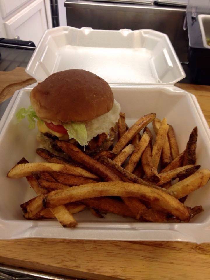 Monchis Cafe | restaurant | 1040 Highway 17 S, Surfside Beach, SC 29575, USA | 8432679290 OR +1 843-267-9290