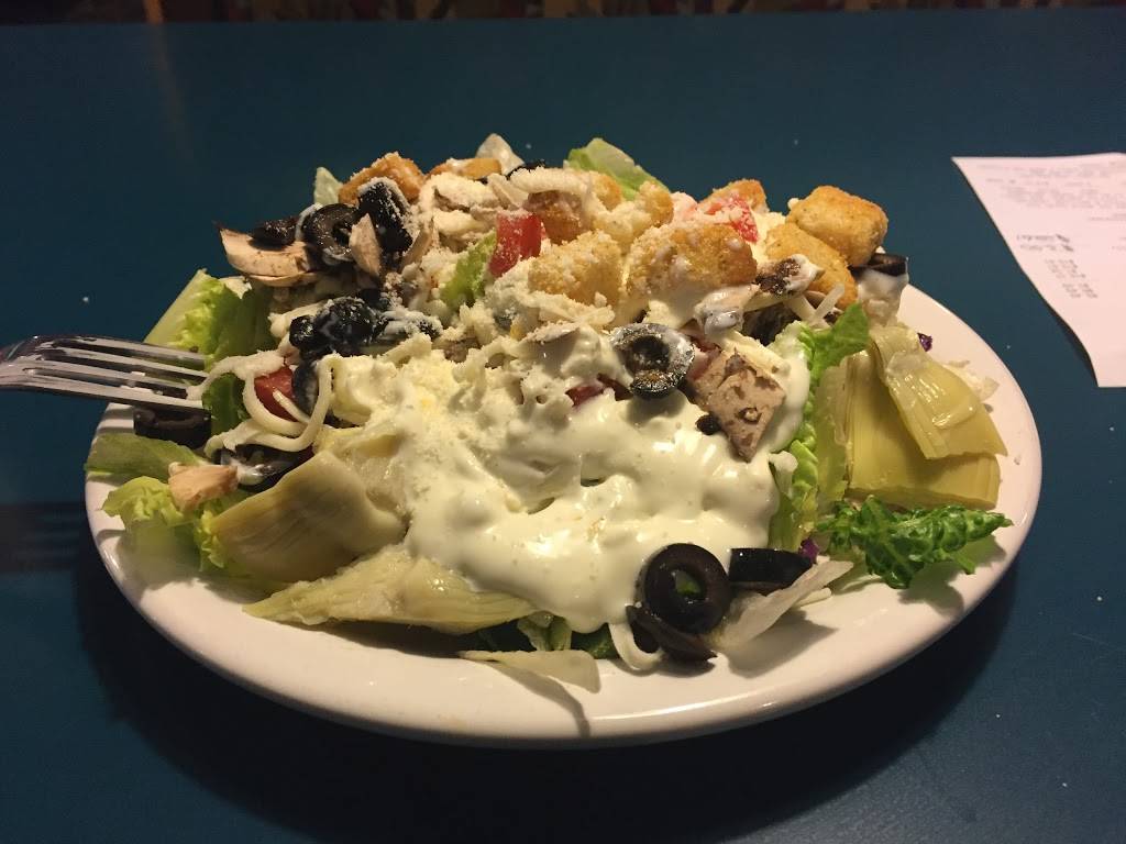 Round Table Pizza | meal delivery | 127 K St, Sacramento, CA 95814, USA | 9164437461 OR +1 916-443-7461