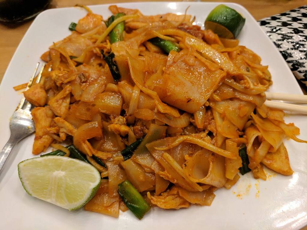 Pho Que Huong | restaurant | 5110 Eldorado Pkwy #200, Frisco, TX 75033, USA | 9722945168 OR +1 972-294-5168