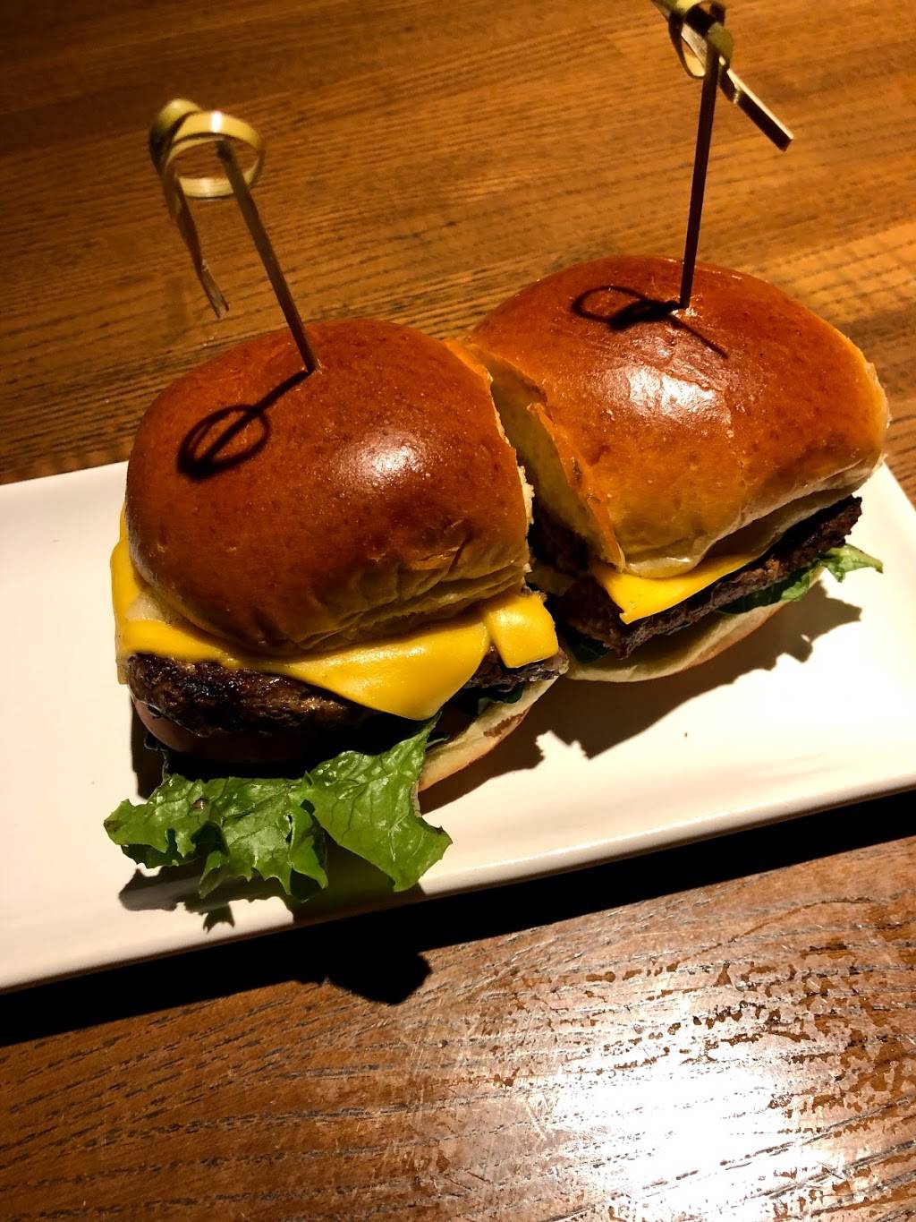 TGI Fridays | restaurant | 2795 Tapo Canyon Rd, Simi Valley, CA 93063, USA | 8053069073 OR +1 805-306-9073