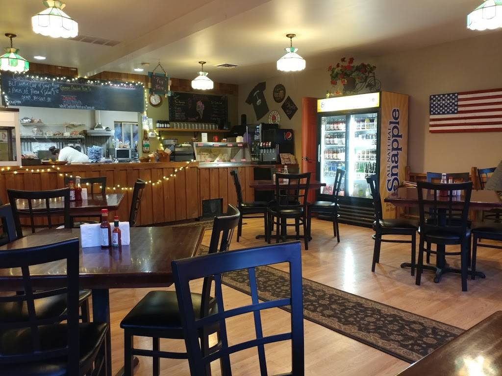 Twana Road House | restaurant | 294793 US-101, Quilcene, WA 98376, USA | 3607656485 OR +1 360-765-6485