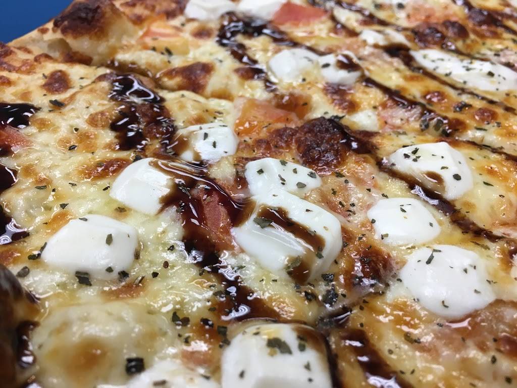 Bobby Bs Seafood and Pizza | restaurant | 22 Main St, Vineyard Haven, MA 02568, USA | 5086938266 OR +1 508-693-8266