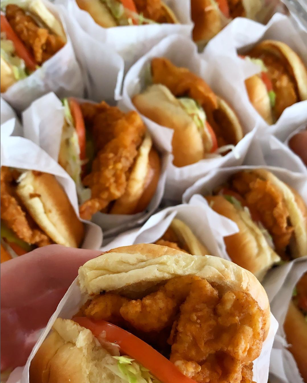 Savvy Sliders | meal takeaway | 14350 Livernois, Detroit, MI 48238, USA | 3133982222 OR +1 313-398-2222