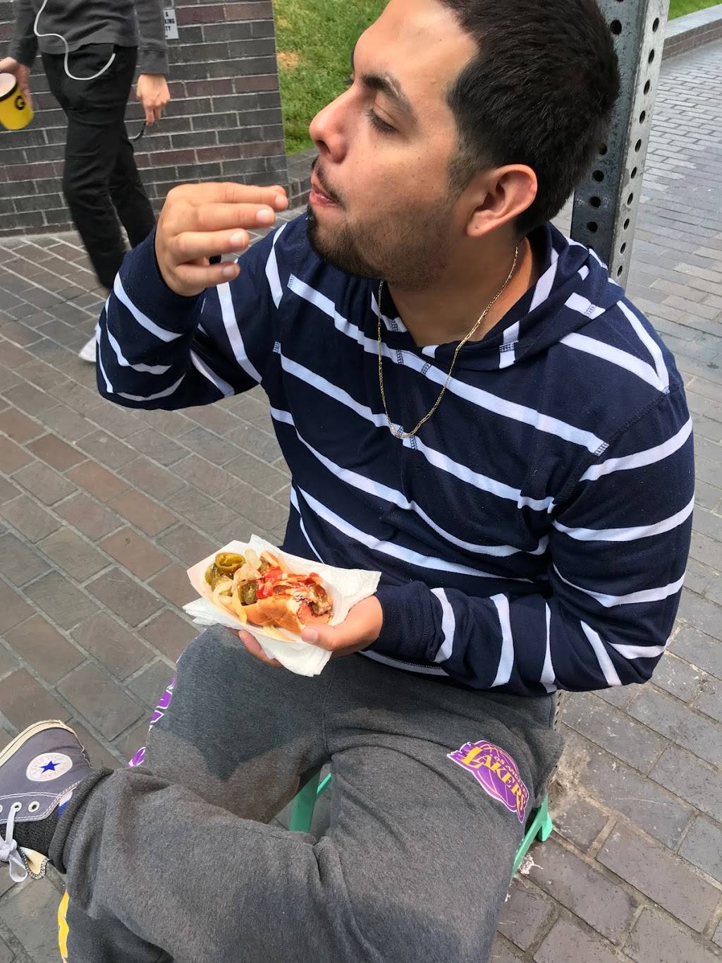 Tacos Alpique | restaurant | 950-928 S Figueroa St, Los Angeles, CA 90015, USA | 3232393097 OR +1 323-239-3097