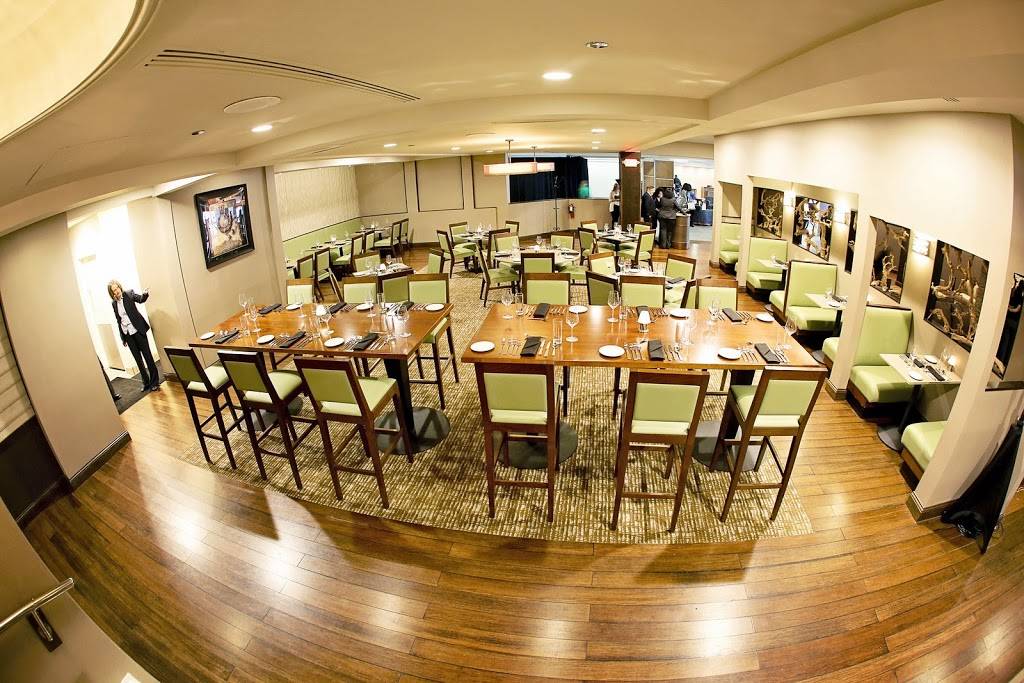 Sanctuary Restaurant + Wine Bar Beachwood | restaurant | 3663 Park E Dr, Beachwood, OH 44122, USA | 2169101296 OR +1 216-910-1296