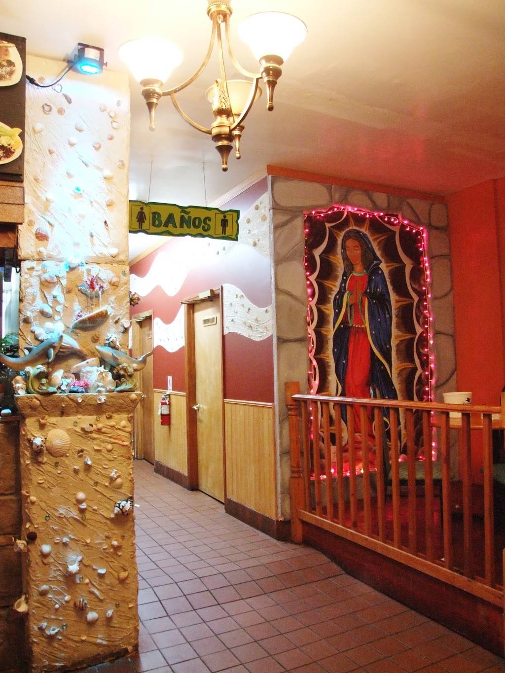 El Mariachi Restaurant | restaurant | 315 Smith St, Perth Amboy, NJ 08861, USA | 7324422240 OR +1 732-442-2240