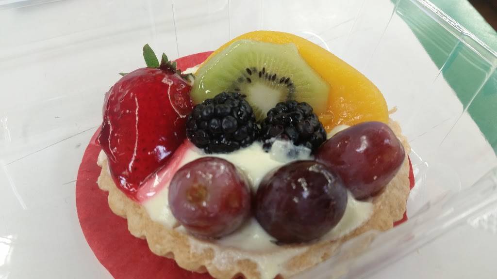 Vallarta Supermarkets | bakery | 23449 Lyons Ave, Valencia, CA 91355, USA | 6612601110 OR +1 661-260-1110