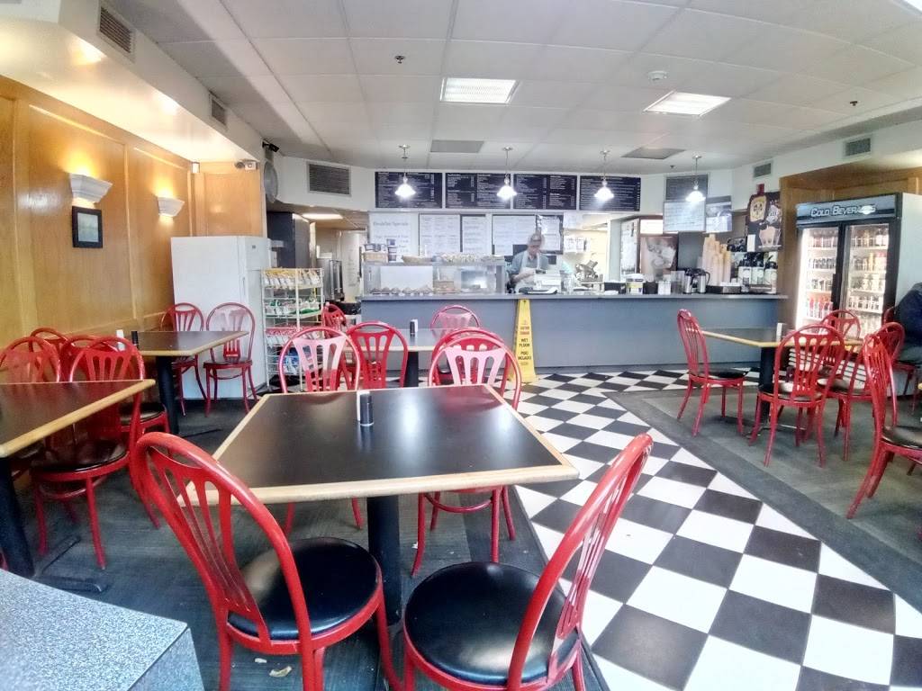 The Cafe on New Chardon | restaurant | 25 New Chardon St, Boston, MA 02114, USA | 6175237790 OR +1 617-523-7790