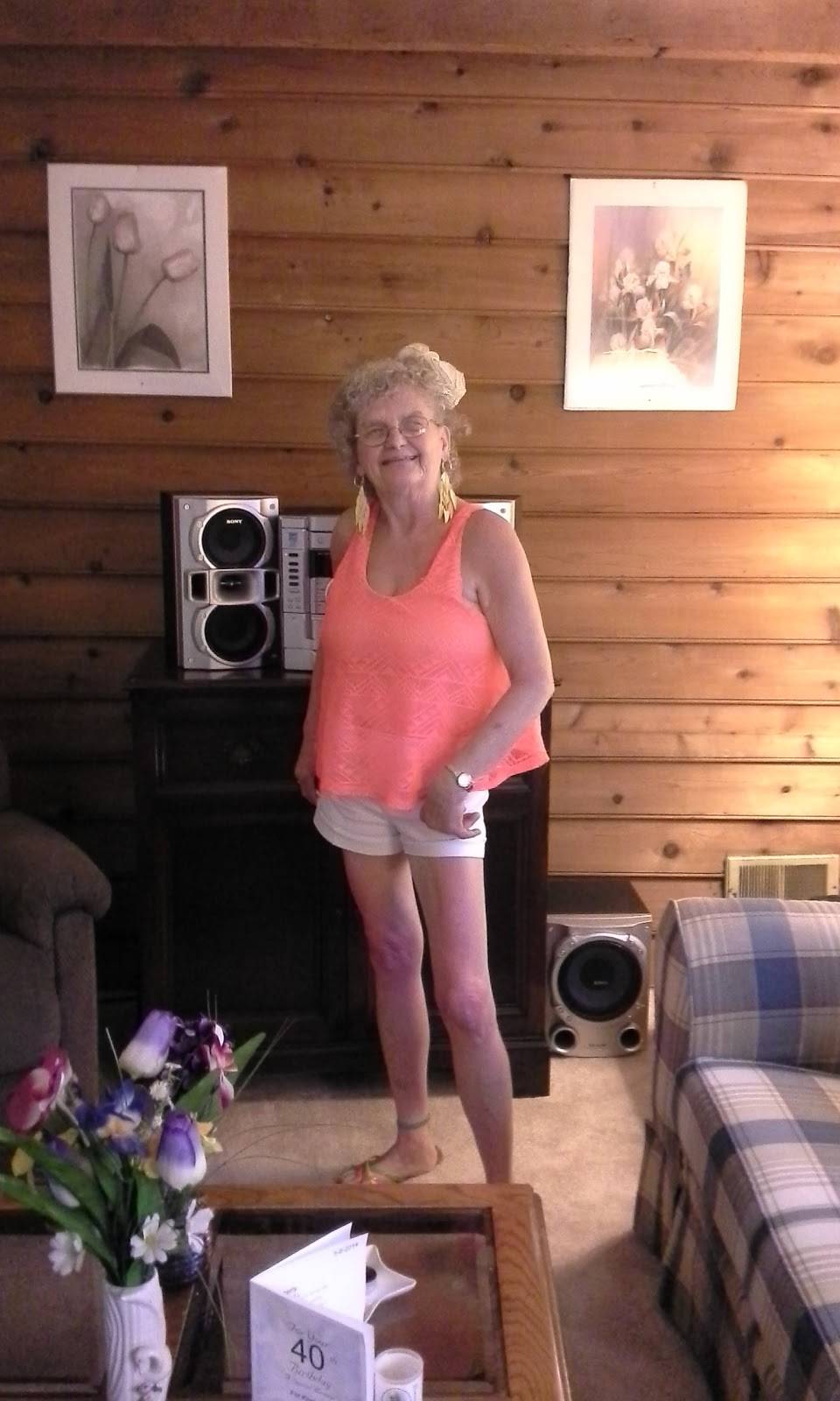 Dunkin | bakery | 704 Foxon Rd, East Haven, CT 06513, USA | 2034690207 OR +1 203-469-0207