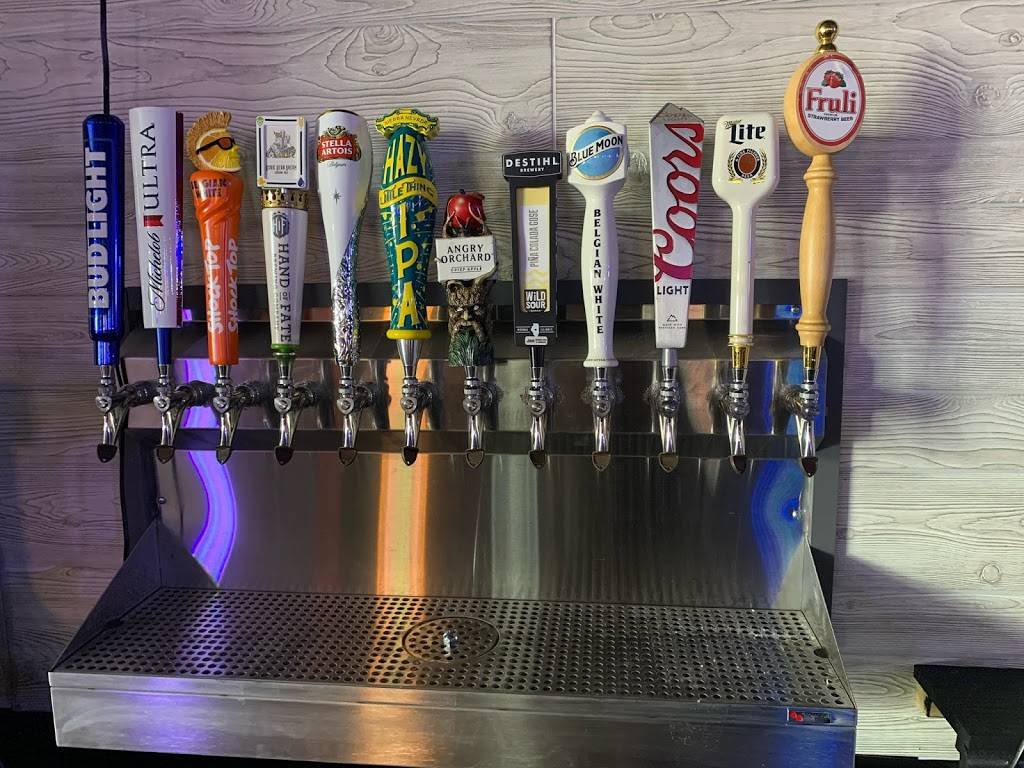 Brewskis Pub | restaurant | 605 W Jefferson St, Springfield, IL 62702, USA | 2176701462 OR +1 217-670-1462