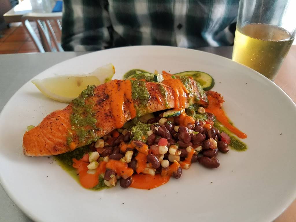 Santa Rosa Seafood Retail | restaurant | 946 Santa Rosa Ave, Santa Rosa, CA 95407, USA | 7075792085 OR +1 707-579-2085