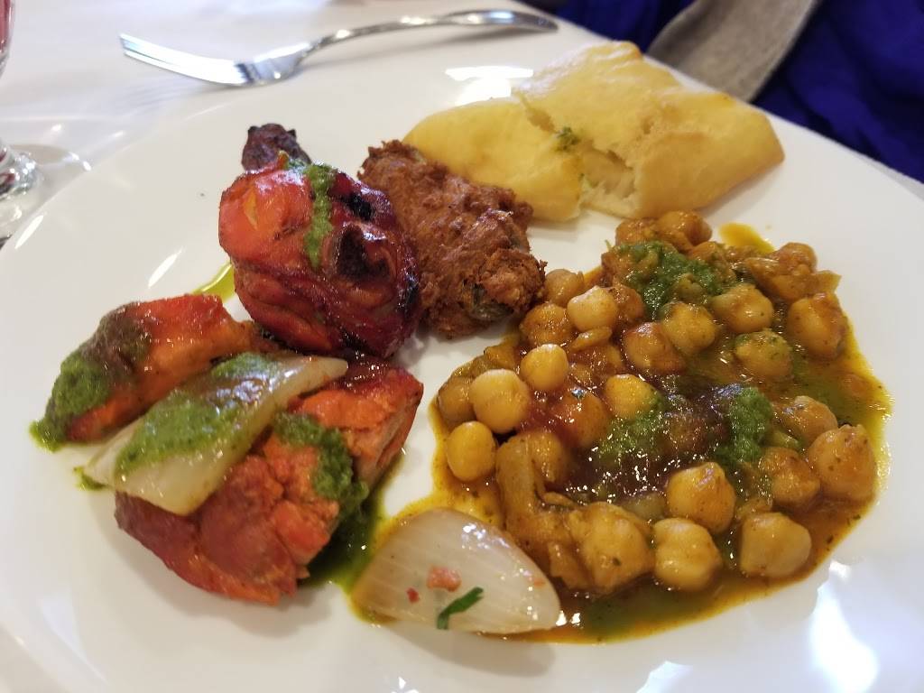 Santoor Grill | restaurant | 25705 Union Tpke, Queens, NY 11004, USA | 7183433939 OR +1 718-343-3939