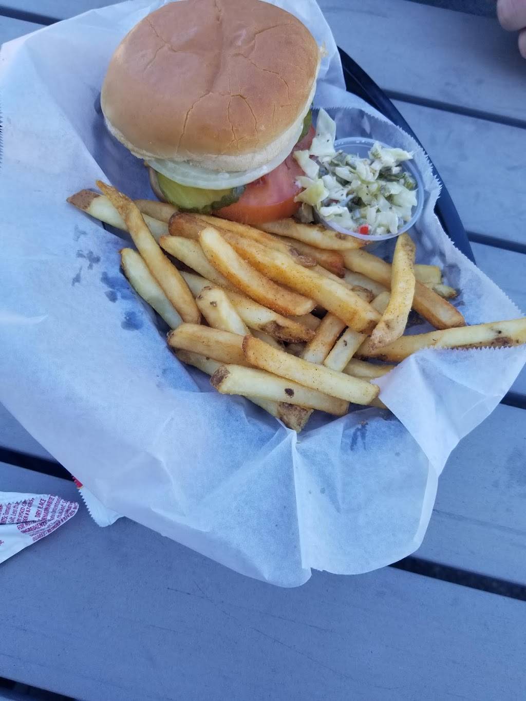 Walkers Diner | meal takeaway | 307 N Main St, Farmville, VA 23901, USA | 4343924230 OR +1 434-392-4230