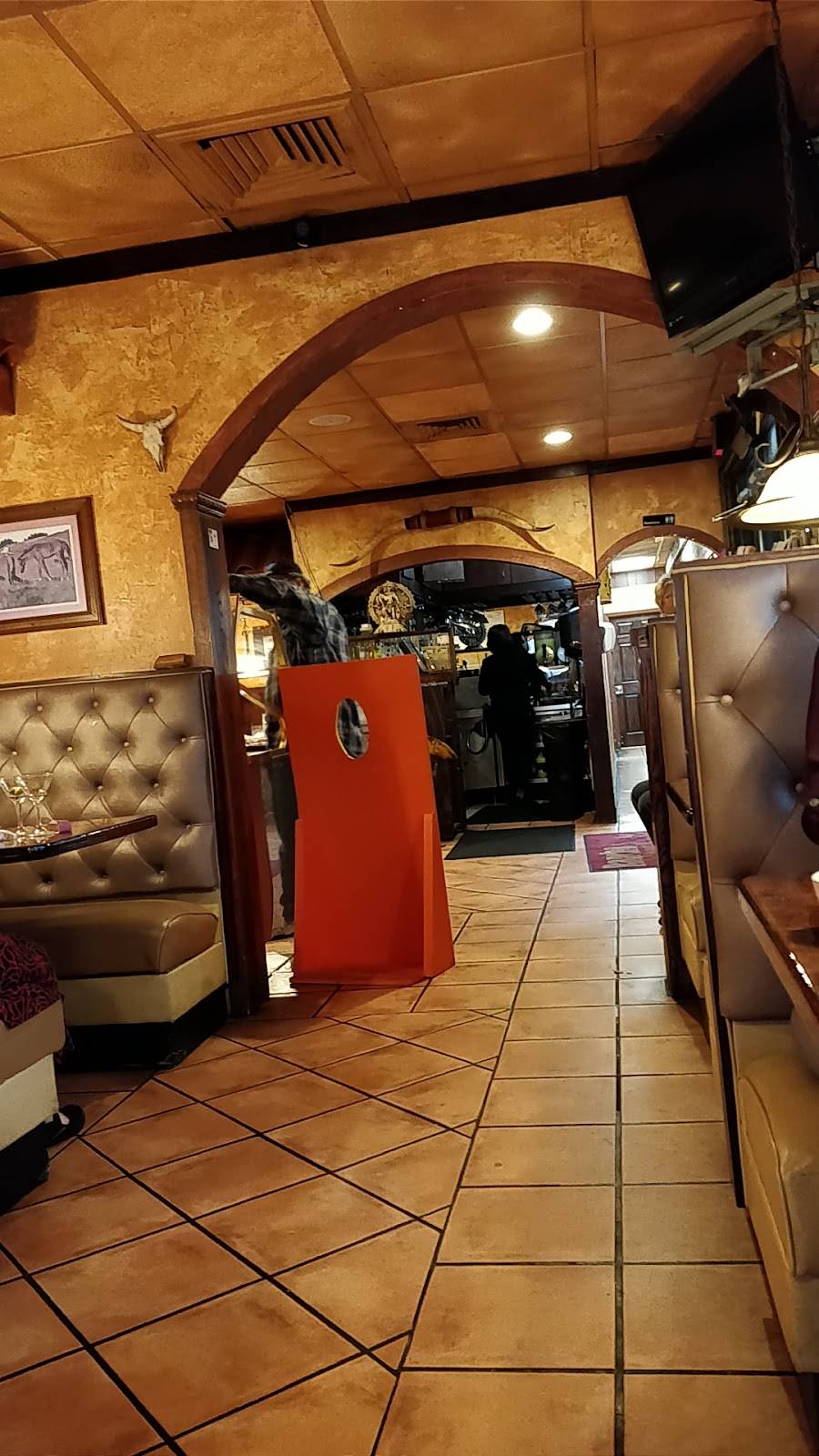 Rancho Viejo | restaurant | 709 E Main St, Luray, VA 22835, USA | 5407433775 OR +1 540-743-3775