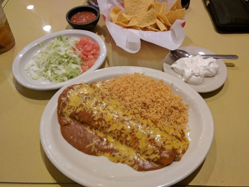 Casa Garcias Mexican Restaurant & Cantina | restaurant | 1901, I-35, Round Rock, TX 78664, USA | 5122188908 OR +1 512-218-8908