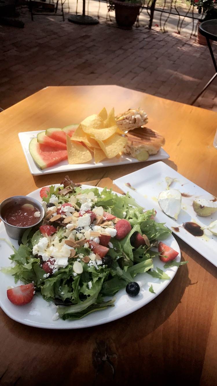 Cucuru Gallery Cafe | restaurant | 2332 Colorado Ave, Colorado Springs, CO 80904, USA | 7195209900 OR +1 719-520-9900