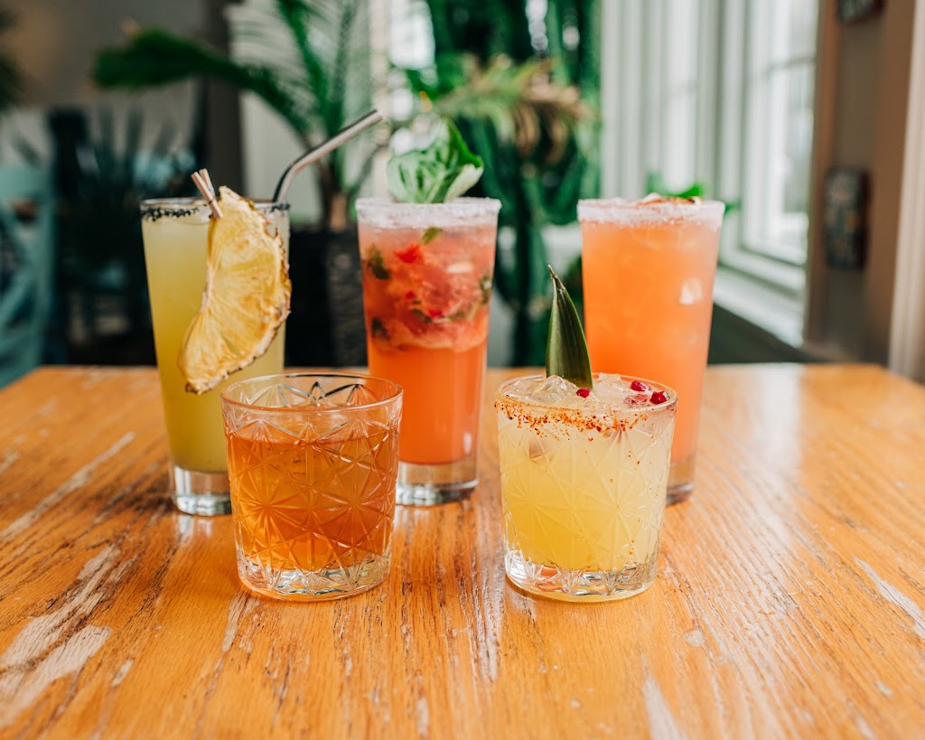 Nicos Tacos + Agave Bar | restaurant | 4959 Penn Ave S, Minneapolis, MN 55419, USA | 6122161188 OR +1 612-216-1188