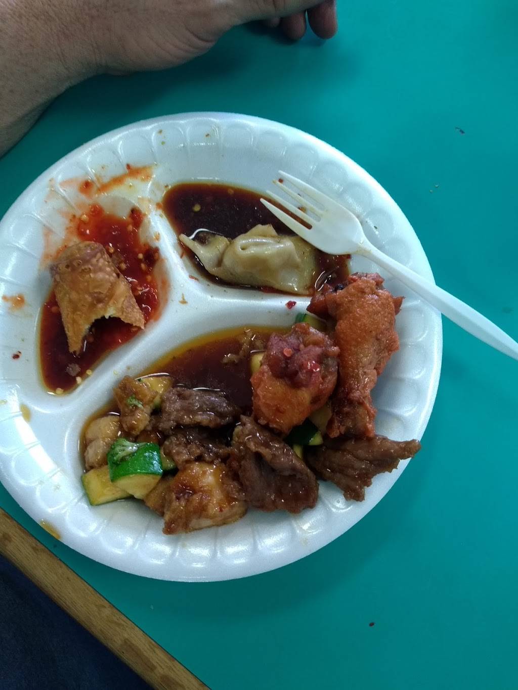 New China | restaurant | 155, 6044 S 16th St, Phoenix, AZ 85042, USA | 6022439559 OR +1 602-243-9559