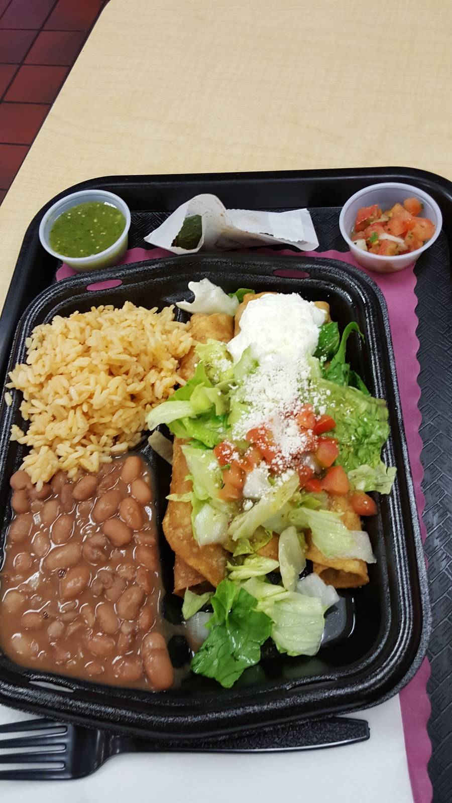 8 Esquinas Grill | restaurant | 10612 Valley Mall, El Monte, CA 91731, USA | 6264165104 OR +1 626-416-5104