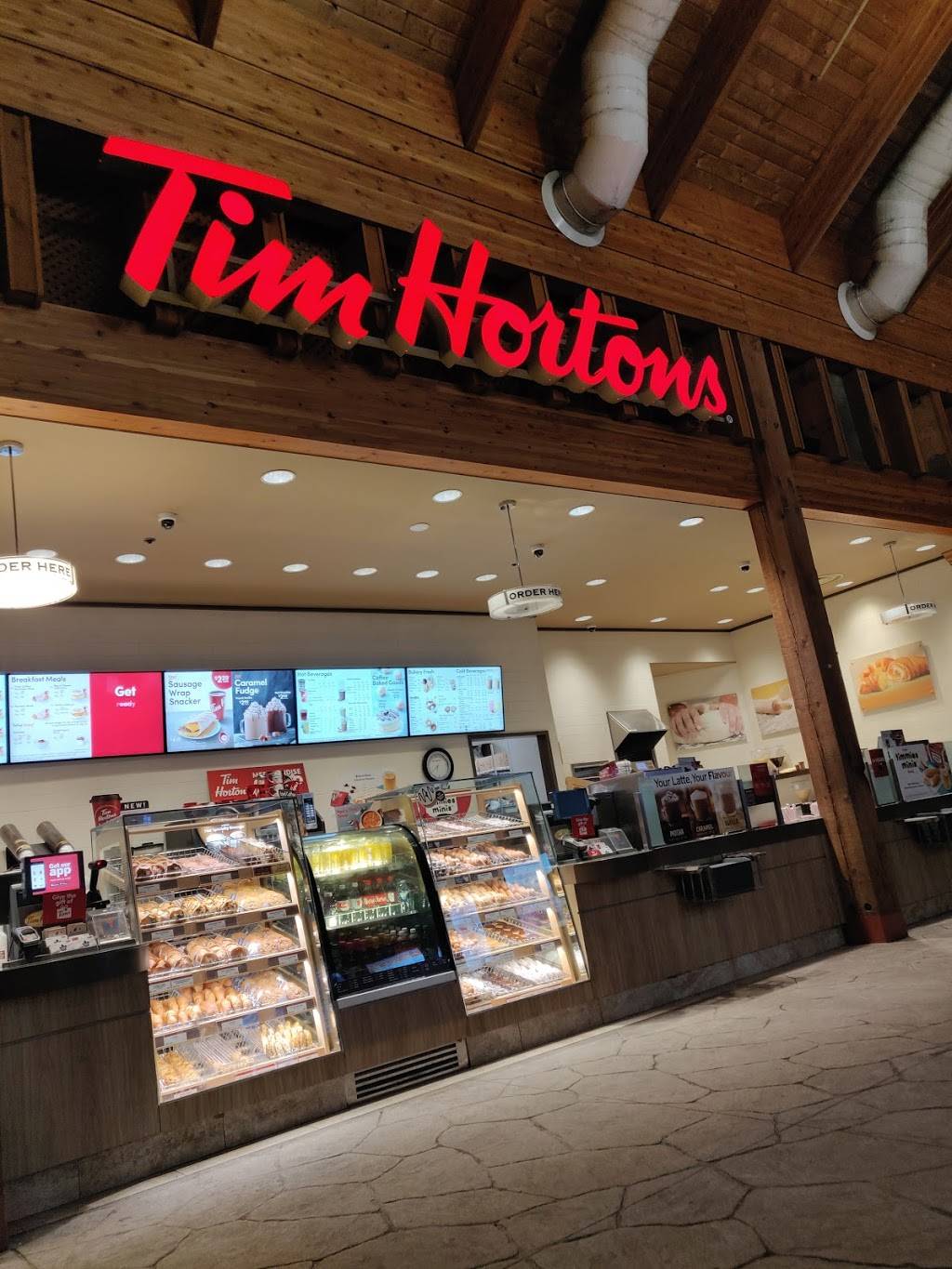 Sbarro | restaurant | 424 S Service Rd, Grimsby, ON L3M 4E8, Canada | 9053091111 OR +1 905-309-1111