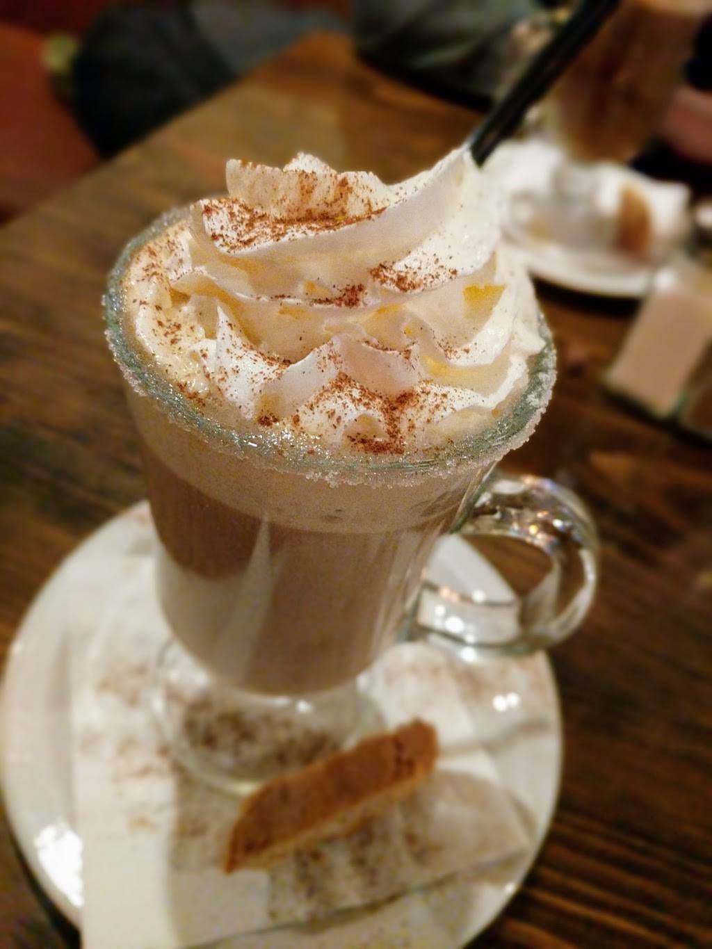 Union Social Eatery | restaurant | 21 St Clair Ave W, Toronto, ON M4V 1K7, Canada | 4169013456 OR +1 416-901-3456