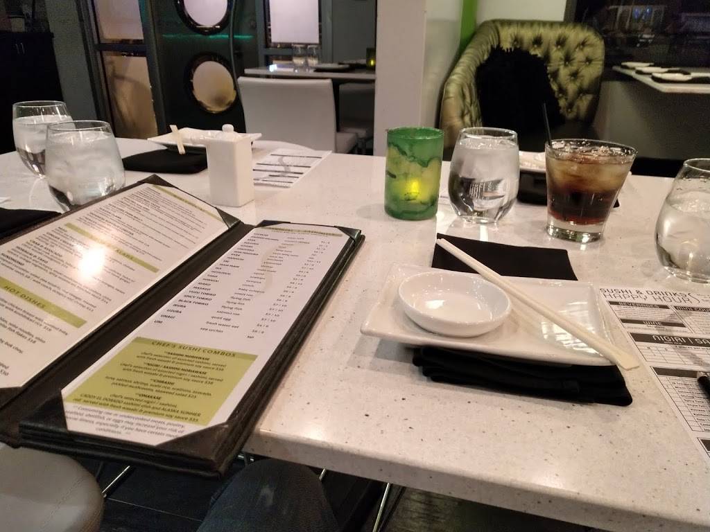 Shari Sushi | restaurant | 621 E Central Blvd, Orlando, FL 32801, USA | 4074209420 OR +1 407-420-9420