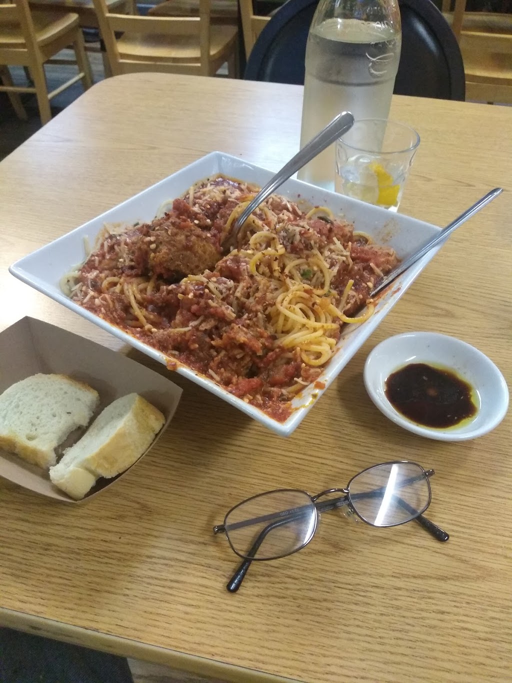 Paisanos Italian Kitchen | restaurant | 510 E Main St, Rogue River, OR 97537, USA | 5415825990 OR +1 541-582-5990