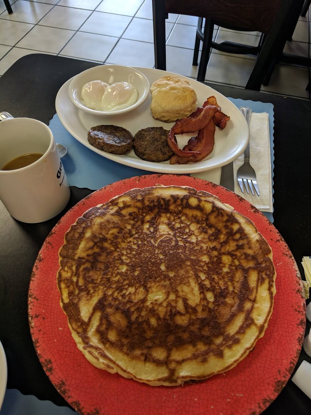 Grammys Restaurant | restaurant | 19 Chestnut St, Brevard, NC 28712, USA | 8288628353 OR +1 828-862-8353