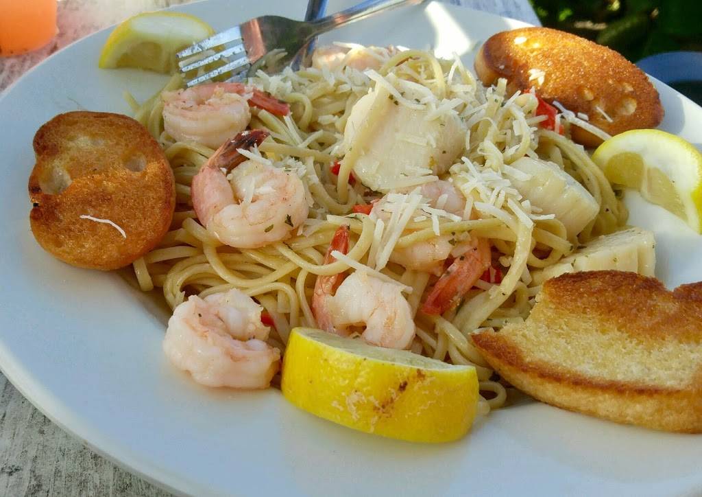 Waldos Restaurant | restaurant | 3150 Ocean Dr, Vero Beach, FL 32963, USA | 7722317091 OR +1 772-231-7091