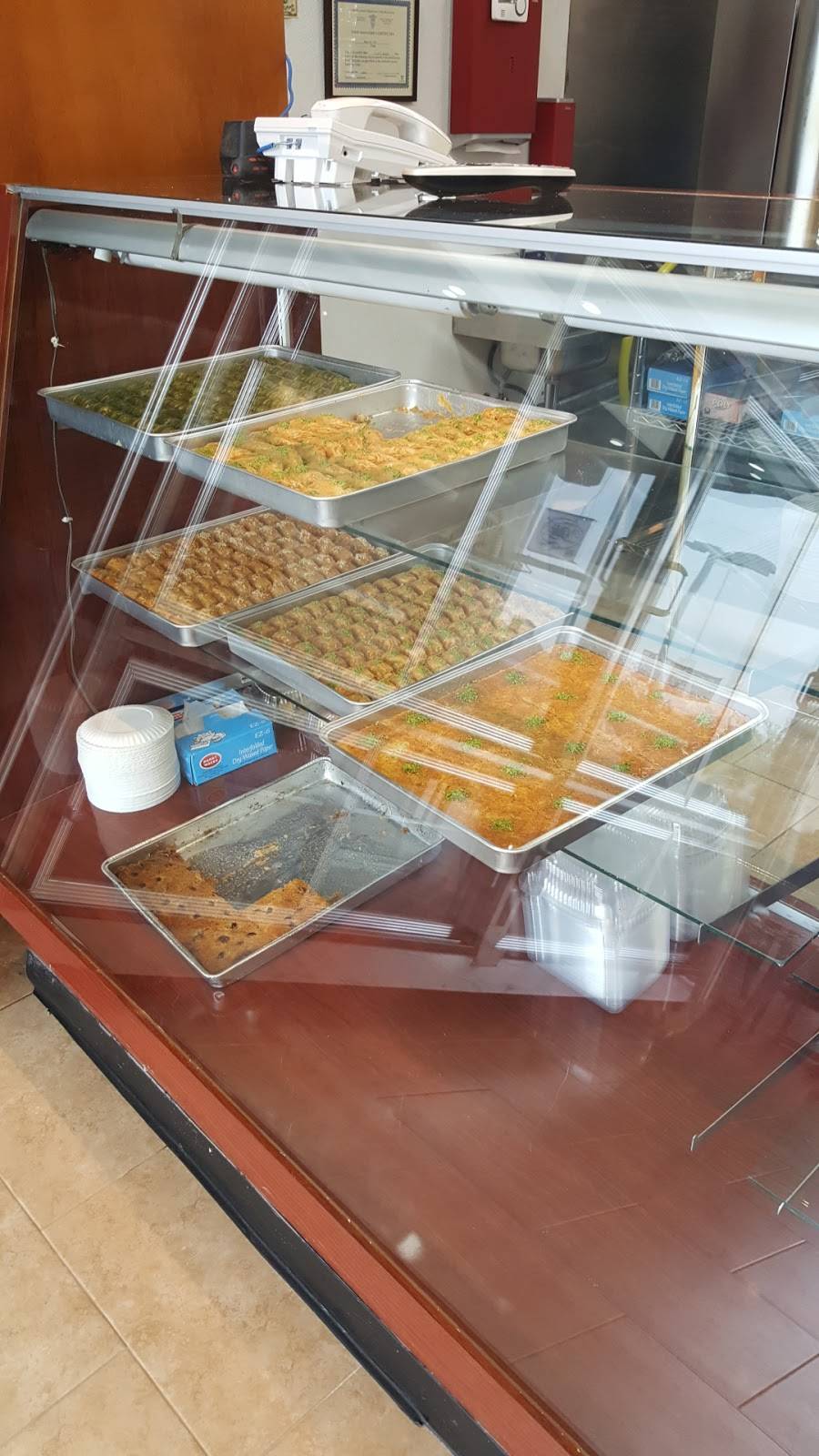 Florya Pita Grill | restaurant | Bohemia, NY 11716, USA | 6317506300 OR +1 631-750-6300