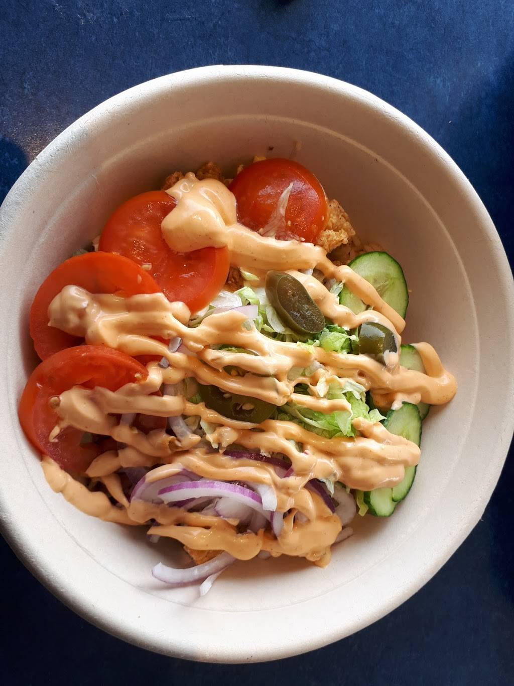 Harveys | restaurant | 5 Windward Dr RR#2, Grimsby, ON L3M 4E8, Canada | 9059457575 OR +1 905-945-7575