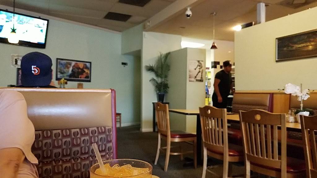 Island Style Cafe | restaurant | 5950 Santo Rd unit k, San Diego, CA 92124, USA | 8585417002 OR +1 858-541-7002