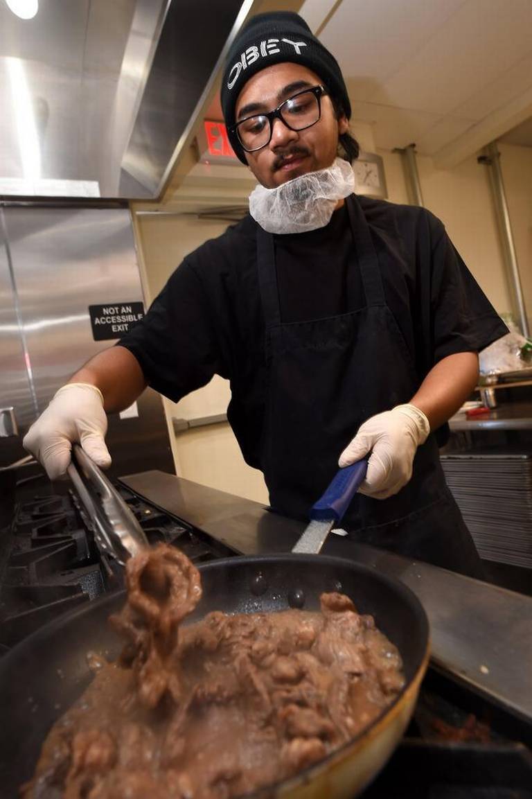 Tapsi | restaurant | 744 P St STE 103, Fresno, CA 93721, USA | 5593247717 OR +1 559-324-7717