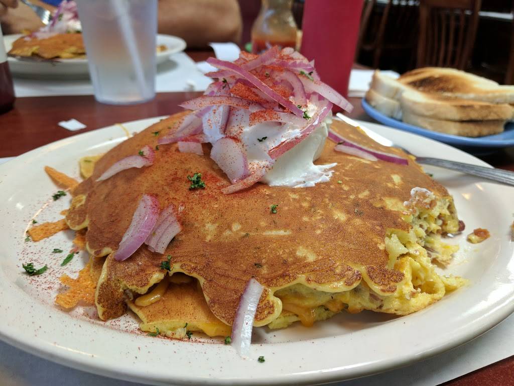 Eddys Deli & Restaurant | restaurant | 2655 Oakwood Dr, Cuyahoga Falls, OH 44221, USA | 3309287489 OR +1 330-928-7489