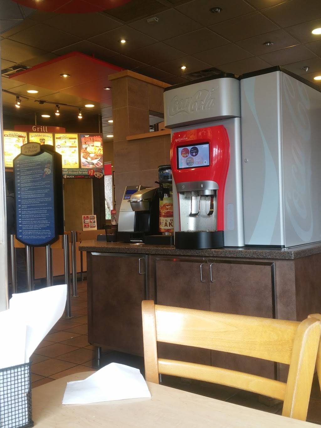 Dairy Queen Grill & Chill | restaurant | 901 S Broad St, Brooksville, FL 34601, USA | 3527549333 OR +1 352-754-9333