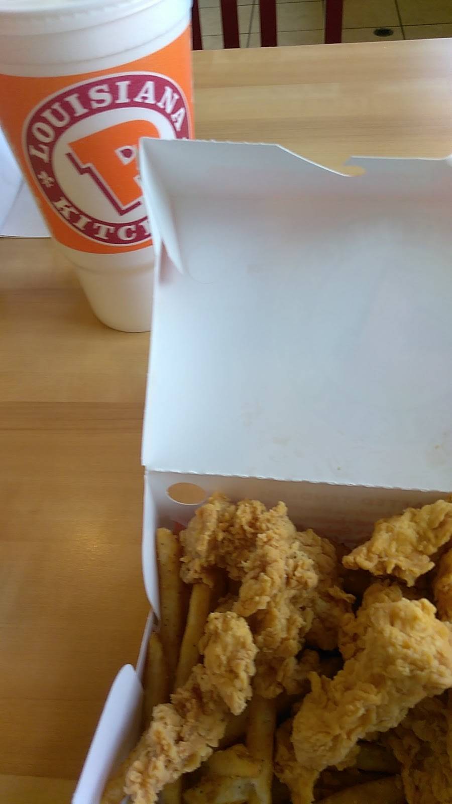 Popeyes Louisiana Kitchen | restaurant | 2082 Rockaway Pkwy, Brooklyn, NY 11236, USA | 3477028092 OR +1 347-702-8092